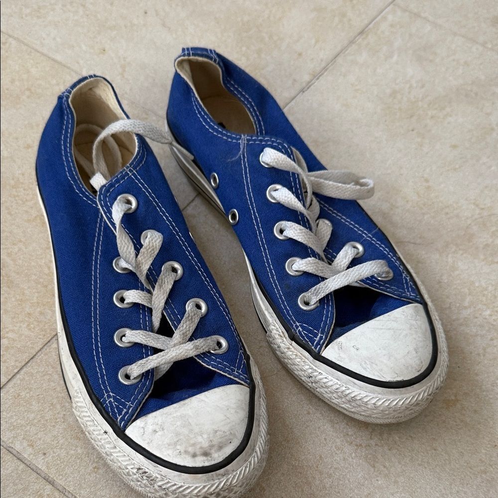 Women’s Blue Canvas Sneakers CONVERSE - Size 6.5